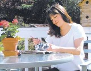 Rock artist paints animals