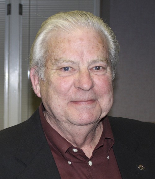 Jon Swanson was appointed to Sumner City Council Monday night. He will fulfill the duties of a councilman until the election in November.