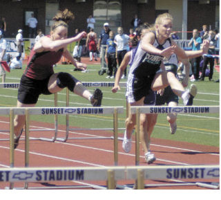 Bonney Lake’s Shelby Rowland took an early lead over Enumclaw’s  Stephanie Jones in the 110-meter hurdles. The  two stayed  close with Rowland edging Jones at the tape for the victory. The Panthers finished second as a team in the competition. Enumclaw took fourth.
