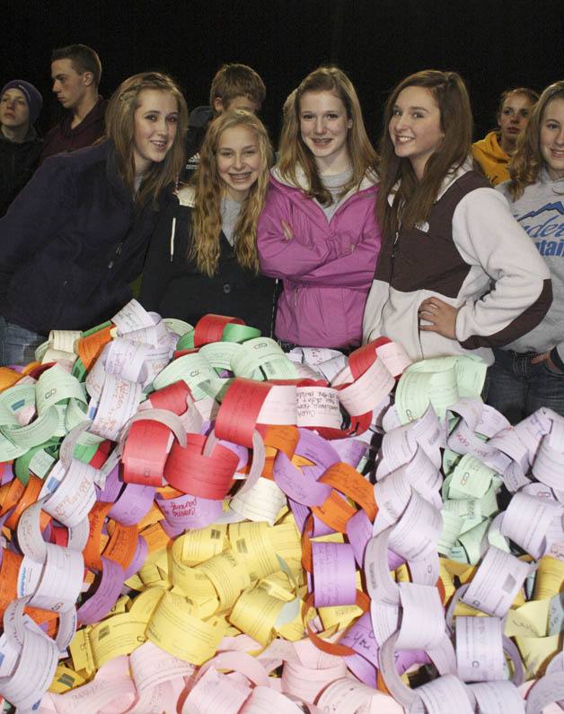 Thunder Mountain seventh-grade students Tawny Eilertson