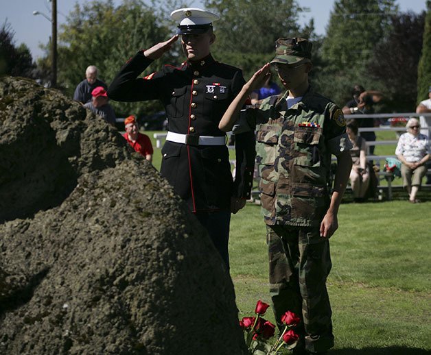 The annual memorial service honoring military men who died on Mount Rainier more than 66 years ago took place Saturday