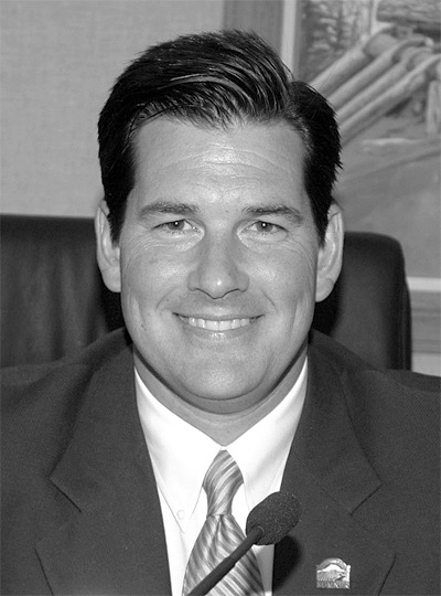 Sumner Councilman Matt Richardson formally requested a six-week leave of absence from his public duties on February 26. If city council does not excuse the absence