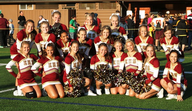 Cheer team: front row