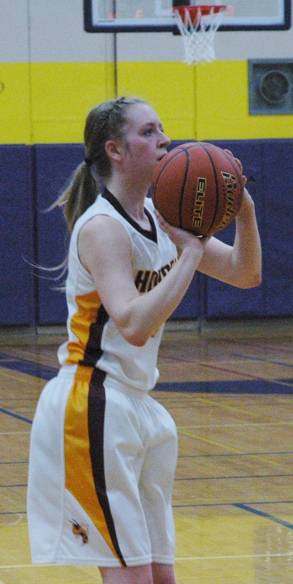 Kristin Sturdivan prepares to launch one of her crucial 3-pointers during White River’s regional win.