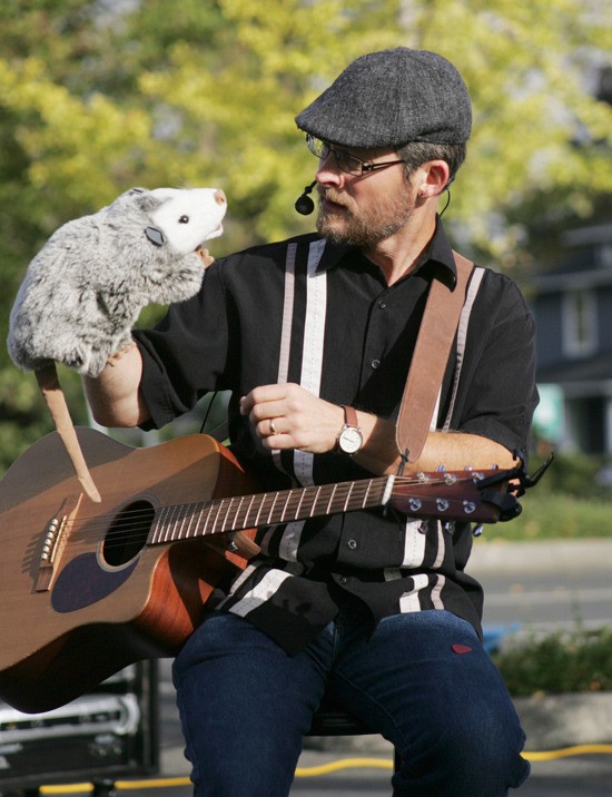 Eric Ode entertained kids and adults at last year’s Enumclaw Music and Arts Festival and will return Saturday morning.