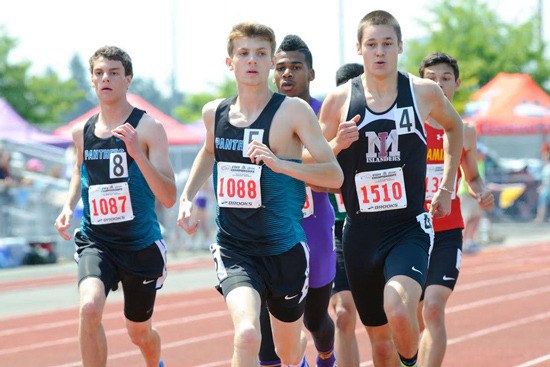 Bonney Lake panthers go the distance at the 2015 state meet.