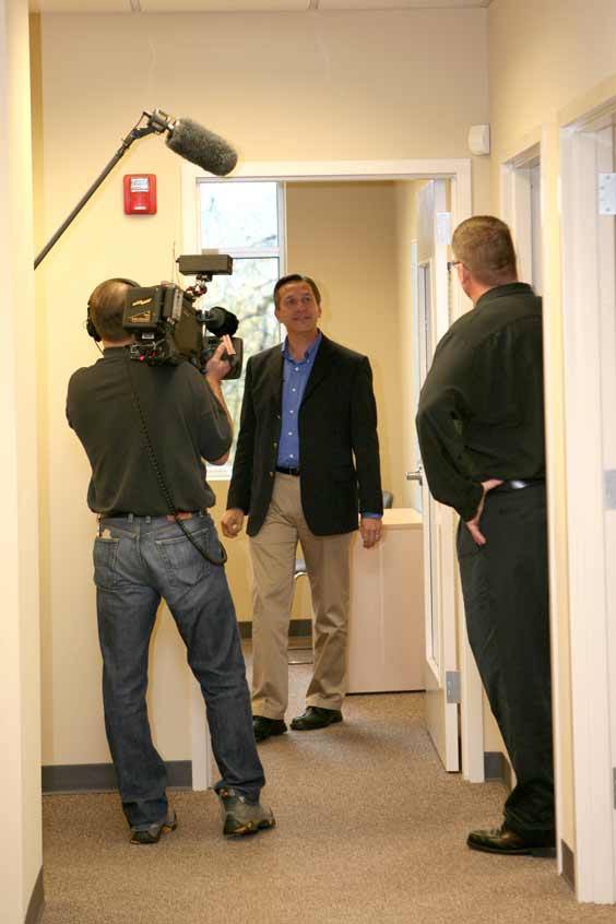 Republican U.S. Senate candidate Dino Rossi tours the SEFNCO building in Sumner as part of a campaign visit Tuesday.