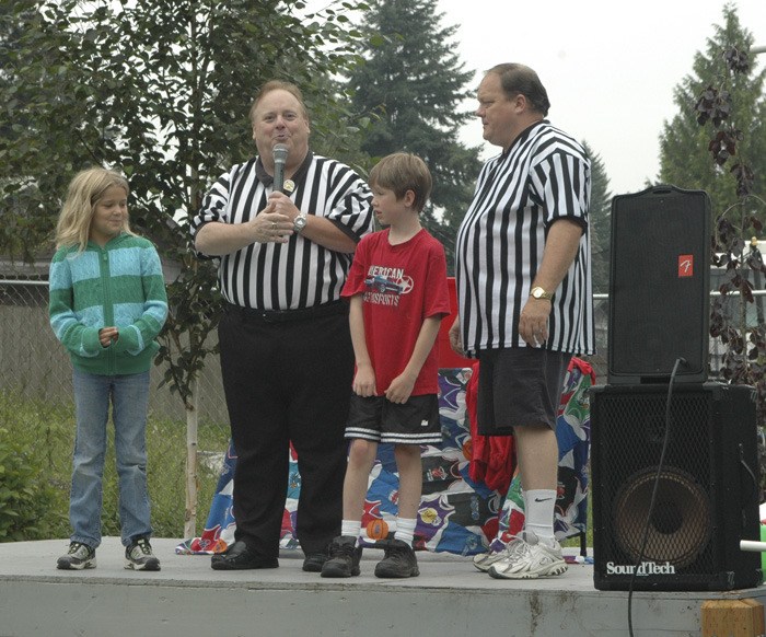 Kati and Noah joined the Rowdy Referees on stage for a live game show in Cedarview Park. The event was part of the weekly Kids Club