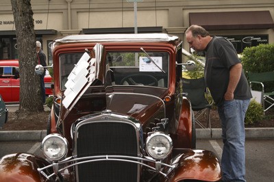 Sumner's Classy Chassis Car Show drew auto enthusiasts on Sunday.