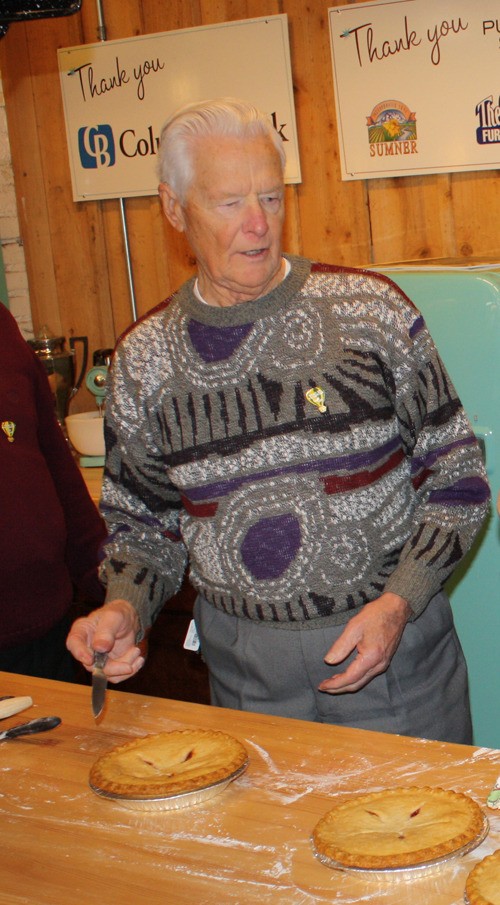 Leroy Goff will not seek reelection to Sumner's city council after 26 years in public office. He is seen here at the opening of the city visitors center.