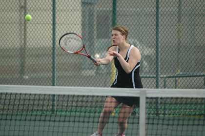 EHS's Bedda Johnson and teammate Gina Sanders easily put away their Auburn Mountainview opponents.