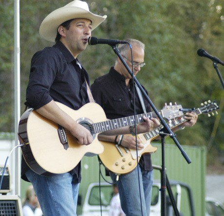 Jonathan Harris sings on stage during the Aug. 5 Tunes@Tapps concert in Allan Yorke Park in Bonney Lake