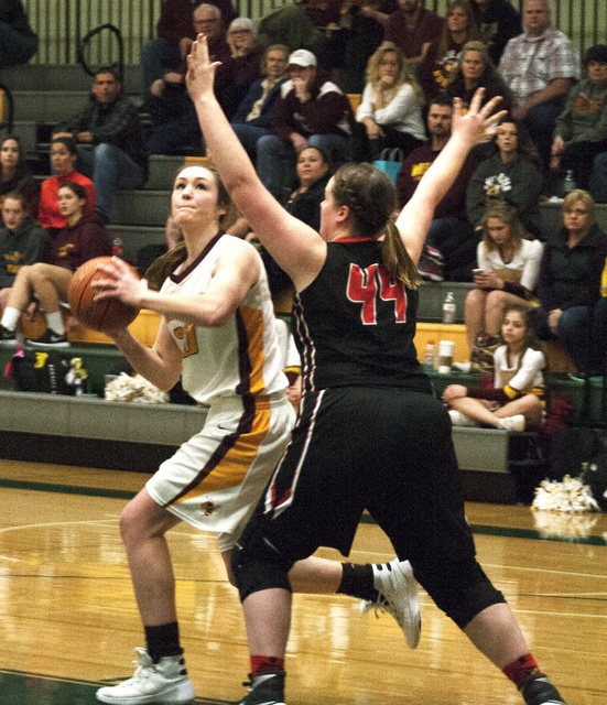 Kendall Bird prepares to put up a shot for White River during Saturday’s district championship contest.