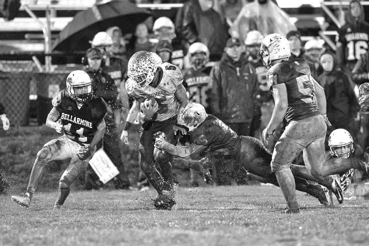 Sumner played a muddy game against Bellarmine on Oct. 14, taking the win 21-3. Photo by Vince Miller.