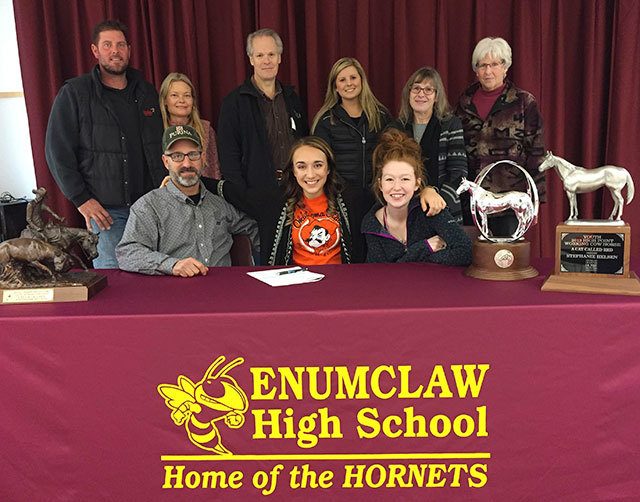 Stephanie Helsen signs on with Oklahoma University for her equestrian skills. Courtesy photo.