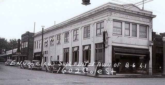 The Enumclaw National Bank as it looked like in 1938. Photo courtesy of the King County Assessor Historic Collection.