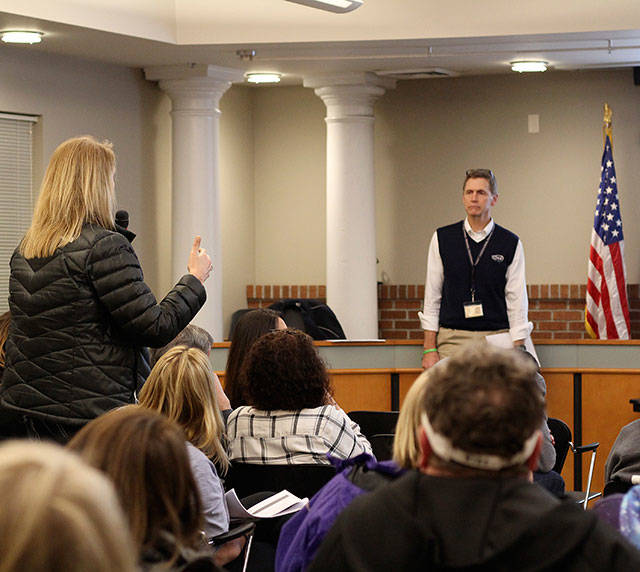 Many parents addressed their questions and concerns about the Sumner pool closing to Athletic Director Tim Thomsen at a public meeting last Thursday. Photo by Ray Still.