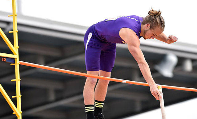 Last year, then-senior Spartan Kolby Nikolaisen cleared the pole vault at an even 14 feet, taking 6th at state. Photo by Vince Miller.