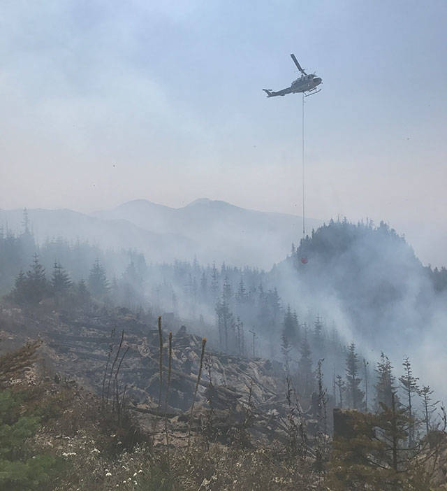 Fire teams battle Burnt Mountain and East Fork No. 2 fires