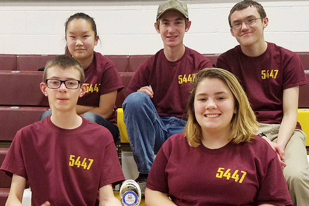 EHS students advance to state robotics competition