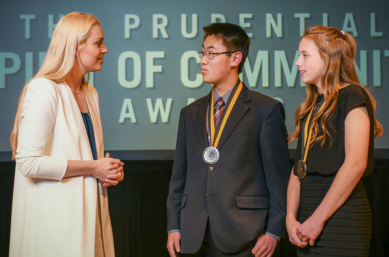 During their trip to the nation’s capital for The Prudential Spirit of Community Awards, Washington representatives Sophia DeMarco and Phillip Meng met with U.S. Olympian Lindsay Vonn. Contributed photo.