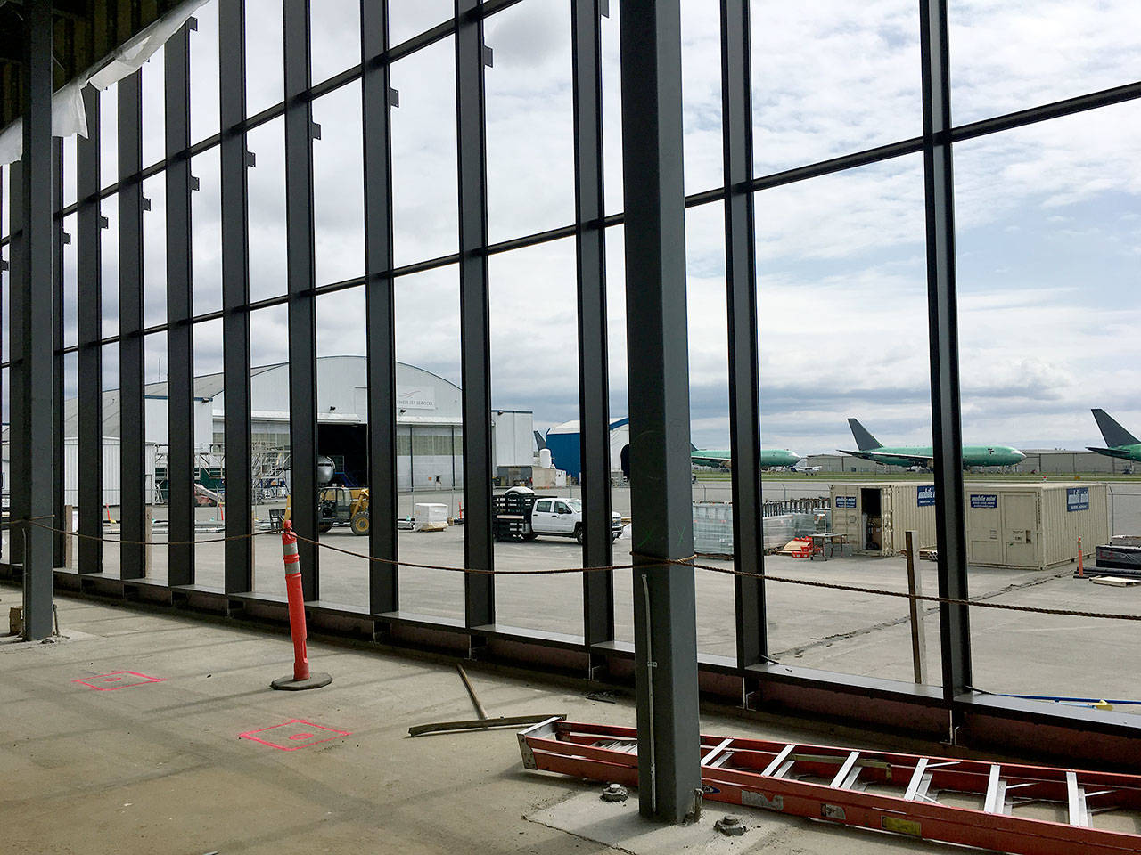 The passenger terminal at Paine Field in Everett features large windows that look out to the airport. (Janice Podsada / The Herald) PHOTO TAKEN 20180517