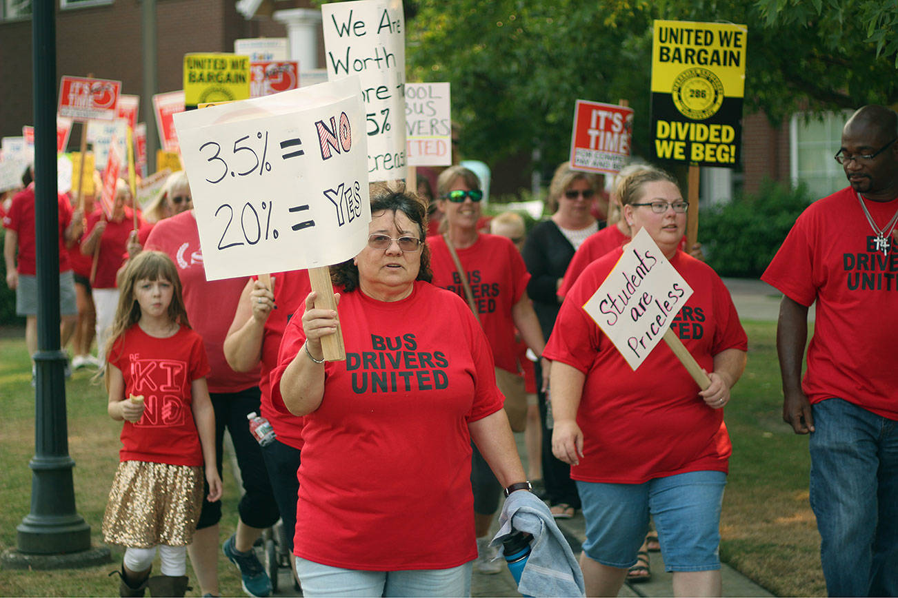 Sumner School District teachers, staff talk about strike