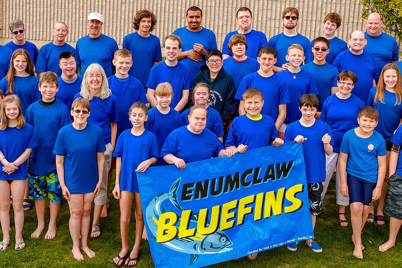 Enumclaw Bluefins celebrate 2019 season with pool party