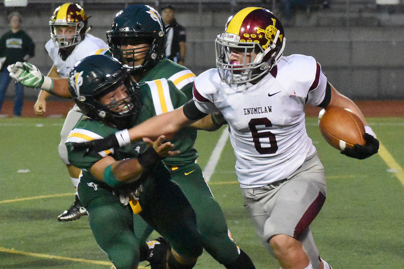 White River rolls 40-0, Enumclaw is derailed by weather