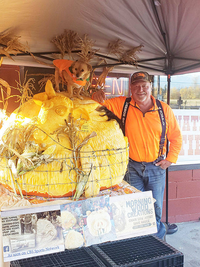 Local artist carves 500-plus pound pumpkin
