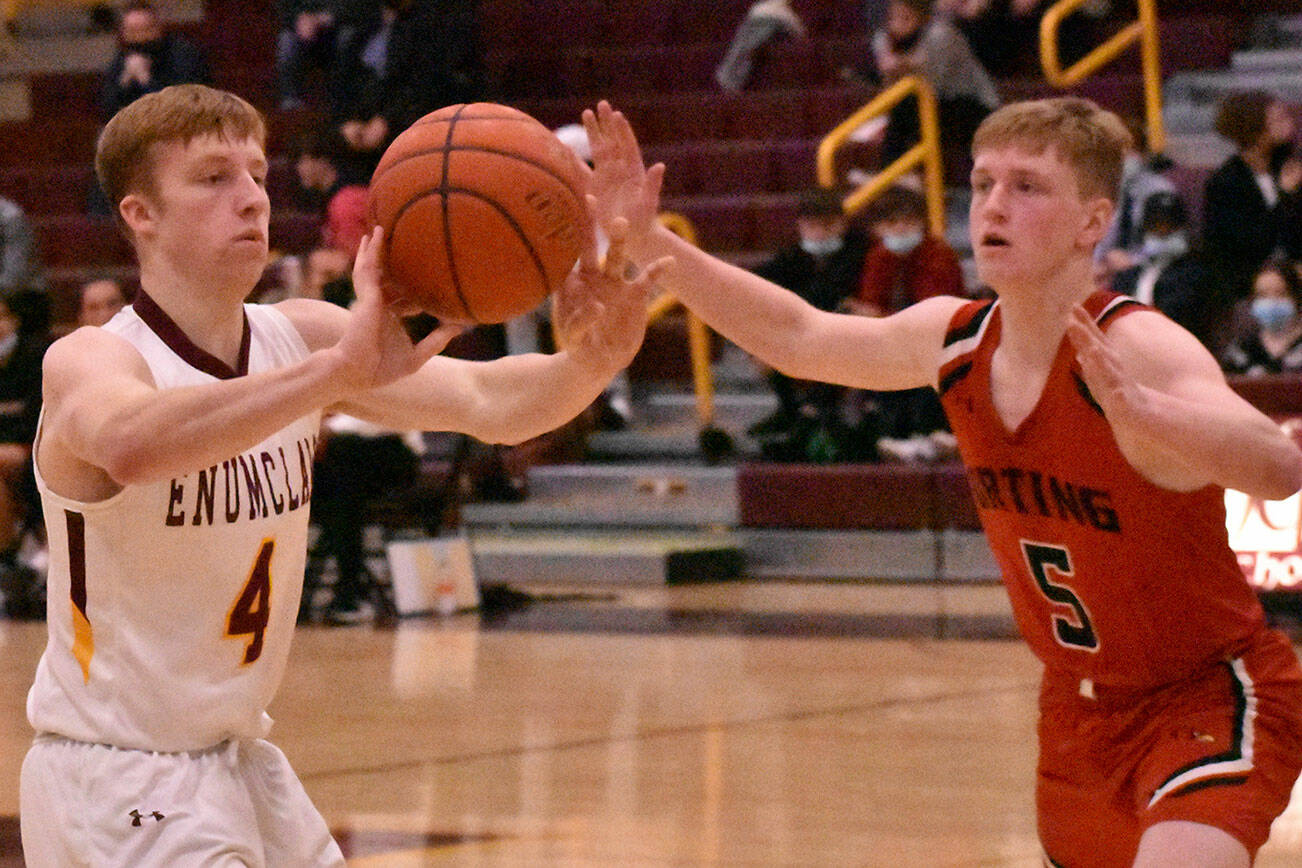 The Enumclaw High boys had little trouble picking up a league victory Dec. 15 when the Orting Cardinals visited Chuck Smith Gymnasium.