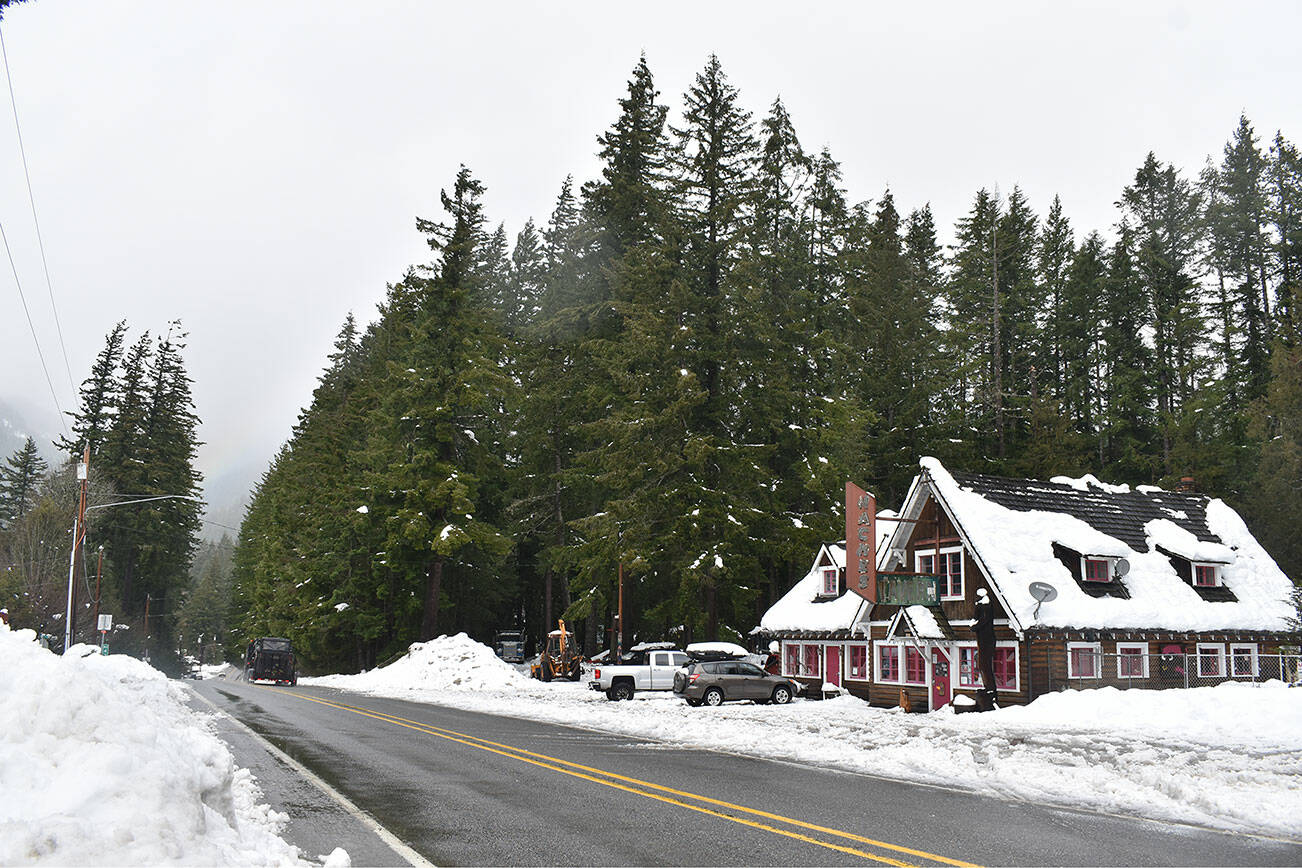 Greenwater without power for days; repair crews fighting harsh weather