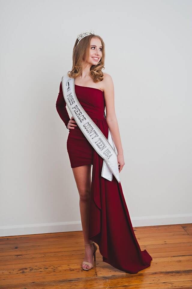 Buckley’s Ella Roehr is this year’s Miss Teen Pierce County. Photo by Tacoma photographer Amanda Howse.