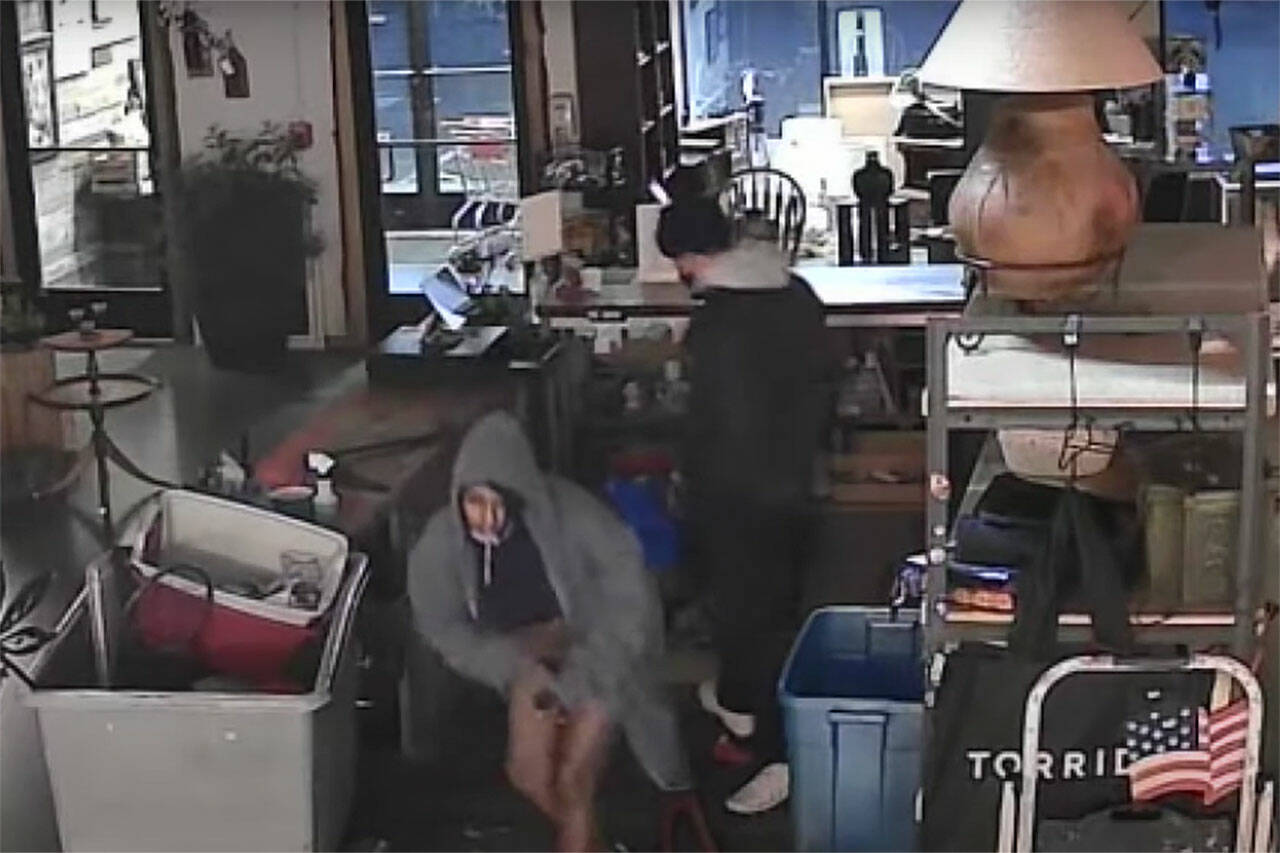 Two people broke into the Use It Again - Enumclaw Recyclers store on Aug. 6, making away with a safe and thousands of dollars. Screenshot from Q13 Fox