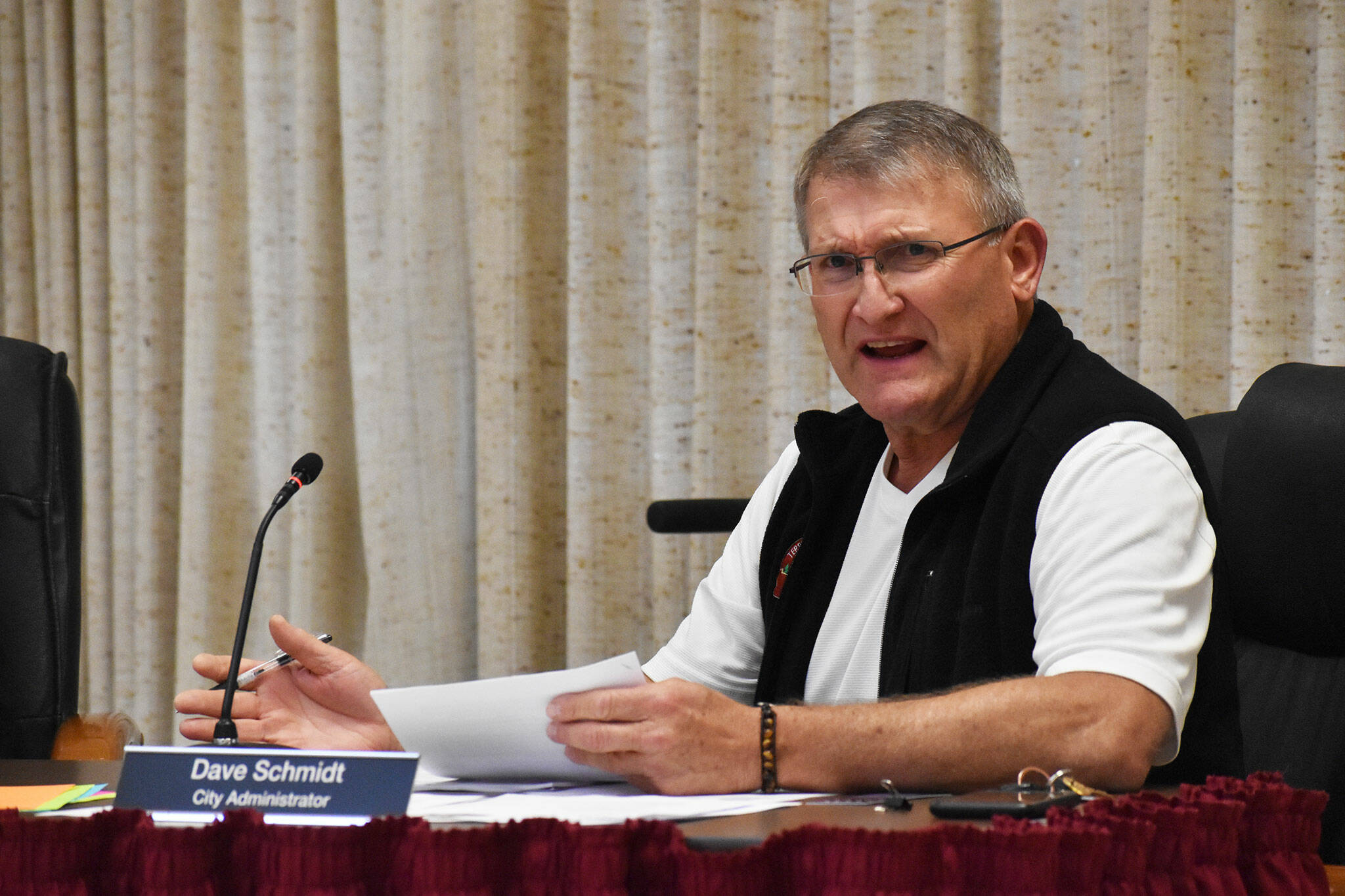 Former City Administrator Dave Shmidt speaks during a council meeting in this 2022 file photo.