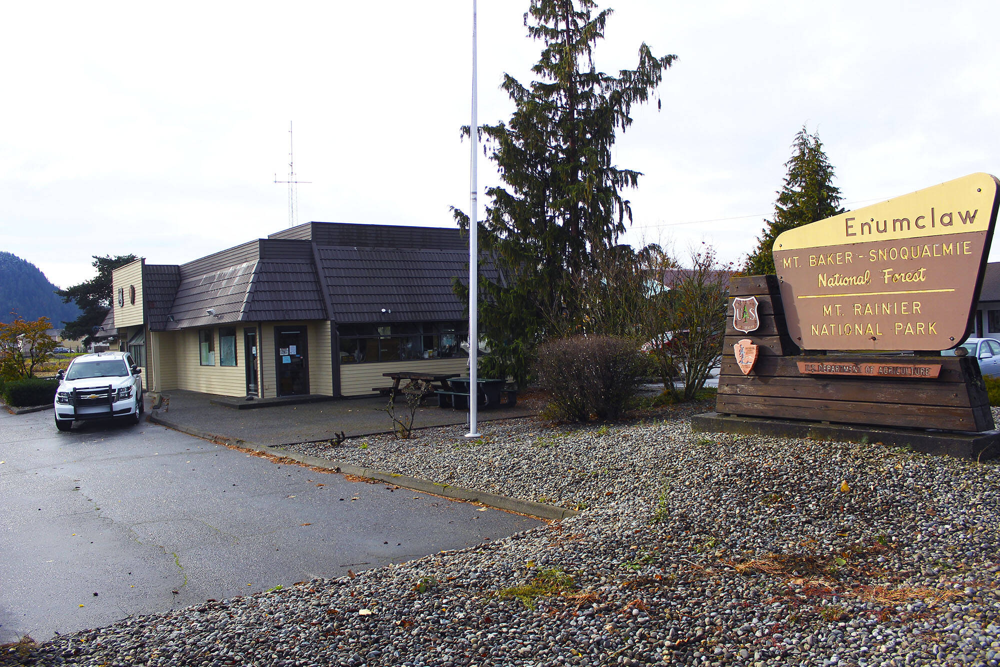 Photo by Ray Miller-Still 
Enumclaw’s Forest Service office, which serves as a home base for permanent staff, seasonal workers, and volunteers, may close in 2024. Opponents against the move say this will drastically affect the area’s natural recreation services and upkeep.