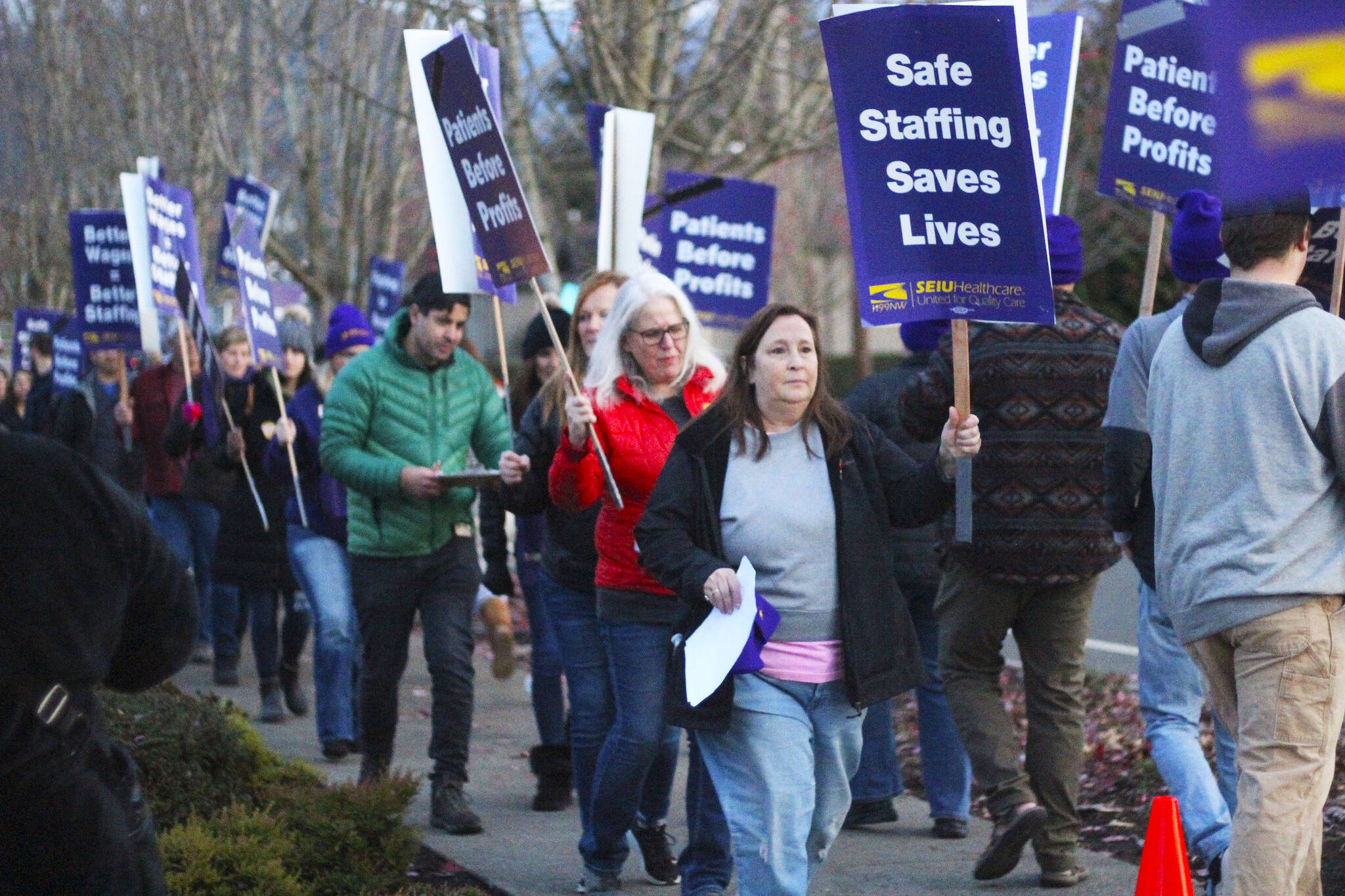 A few dozen St. Elizabeth hospital nurses, off duty, and their families and friends held an information picket last Thursday to protest high nurse-patient ratios, unsafe working conditions, and low pay. Photo by Ray Miller-Still