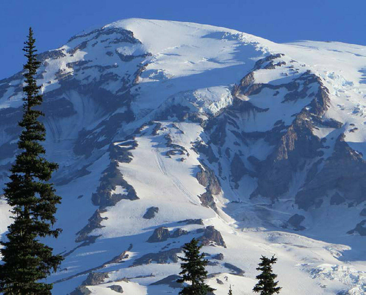 The Kautz Glacier, as seen from Paradise. Image courtesy the National Park Service