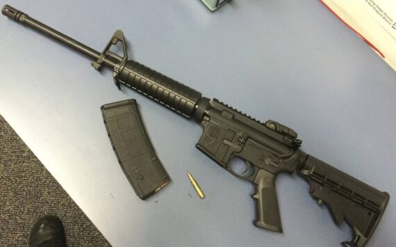 AR-15 rifle that was recovered by Mercer Island police. (File photo)