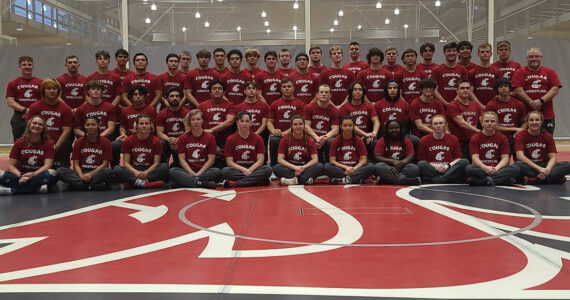 The Washington State University 2022-2023 wrestling team, which includes former EHS Hornets Tyson Russell and Cade Carter. Photo courtesy WSU