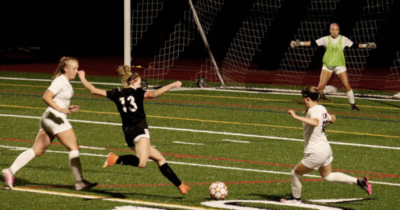 Jaylee Reynolds’ four-goal spectacle propels the Bonney Lake Panthers to a commanding 4-1 victory over the Silas Rams on a cold and rainy Thursday night. Photo by Andy Orozco