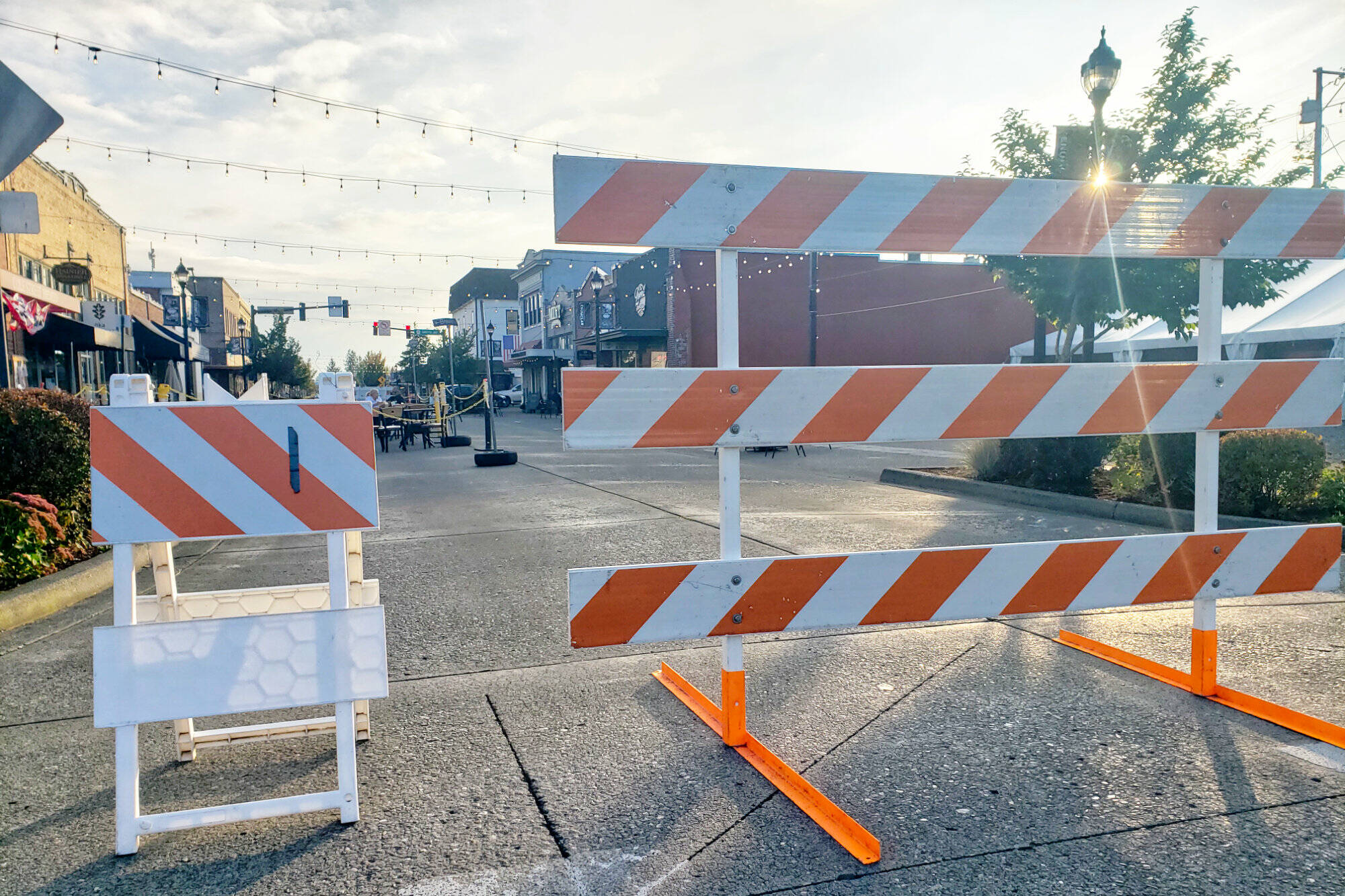 Enumclaw’s Cole Street closes most Fridays through Sundays, barring weather advisories. Photo by Ray Miller-Still
Enumclaw’s Cole Street closes most Fridays through Sundays, barring weather advisories. Photo by Ray Miller-Still