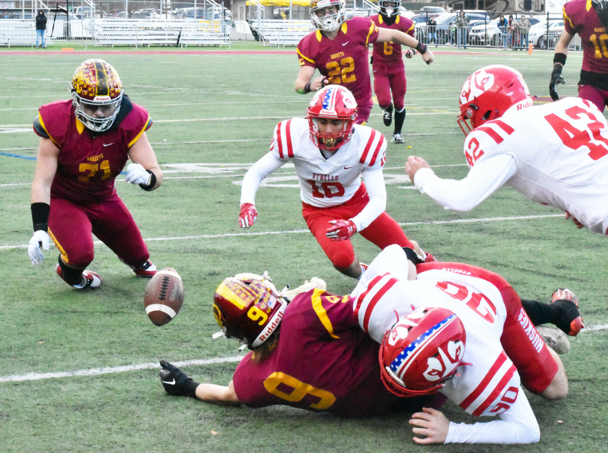 Photo by Kevin Hanson
Everything seemed to go Enumclaw’s way Saturday, even this EHS fumble that came on a kickoff return. There was a scramble for the loose ball, but Enumclaw made the recovery to retain possession.