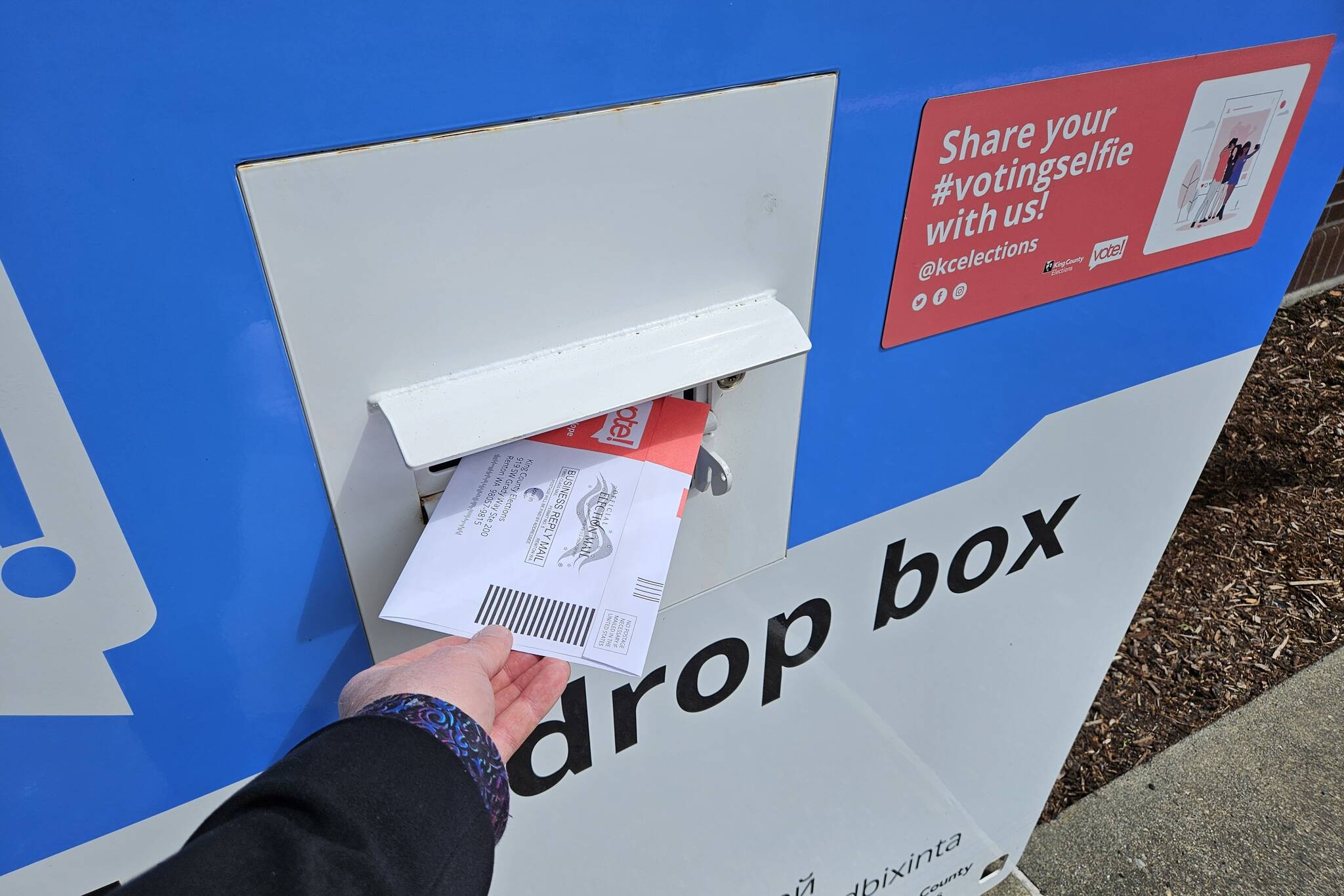 You ballots can be turned into the drop box at the Enumclaw library until 8 p.m. tonight. Photo by Ray Miller-Still