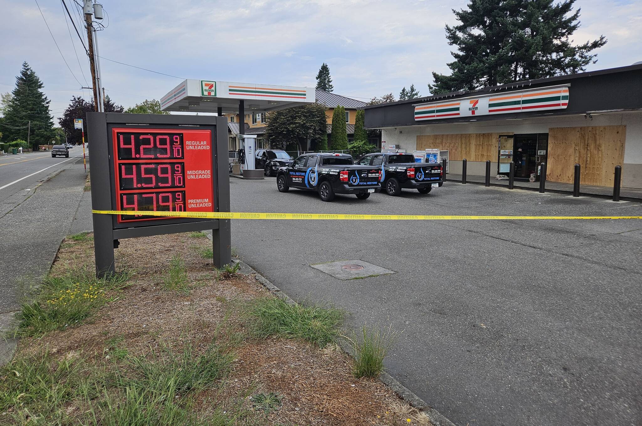 The Enumclaw 7-11 was set on fire on Aug. 24 by a man who locked himself in the building. Photo by Ray Miller-Still