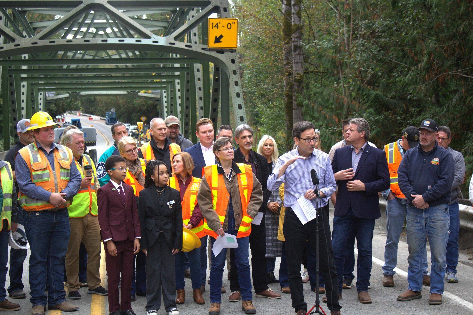 Gov. Bob Ferguson announced today, Oct. 16, that the White River bridge will open by midnight tomorrow. Photo by Ray Miller-Still