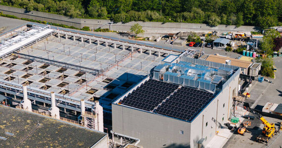 King County has its own battery energy storage system at the West Point Treatment Plant; according to the county, it proved its effectiveness during last year’s “bomb cyclone” by providing operators with reliable power amid voltage sags. Photo courtesy King County