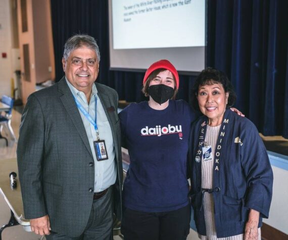 Kent Superintendent Israel Vela with Kiku Hughes and Eileen Yamada-Lamphere at Mill Creek Middle School. Photo courtesy of the Kent School District.