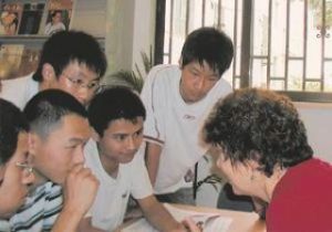 China visit is sobering experience for Roach