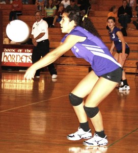 A sumner players sets up a pass for her teammates in the Spartans loss Oct. 6 at Enumclaw.